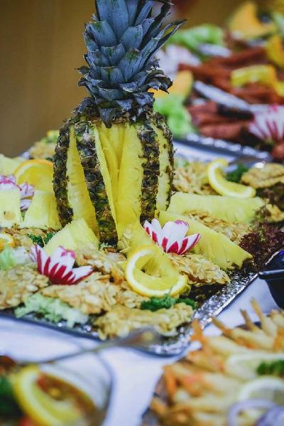 Das Bild Catering-Ananas.jpg vergrössern