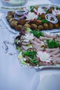 Catering-Frikadellen-Fleisch